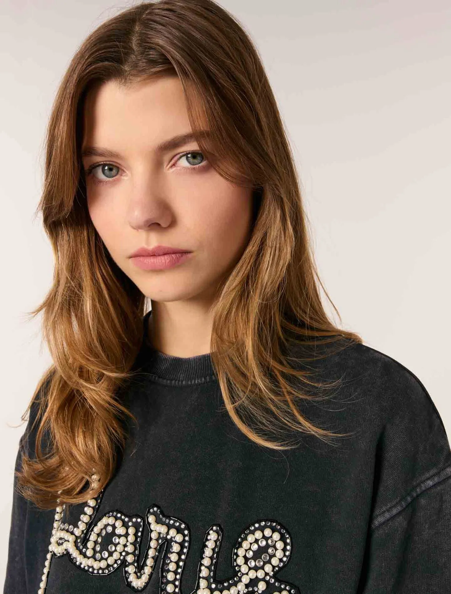 Embroidered sweatshirt