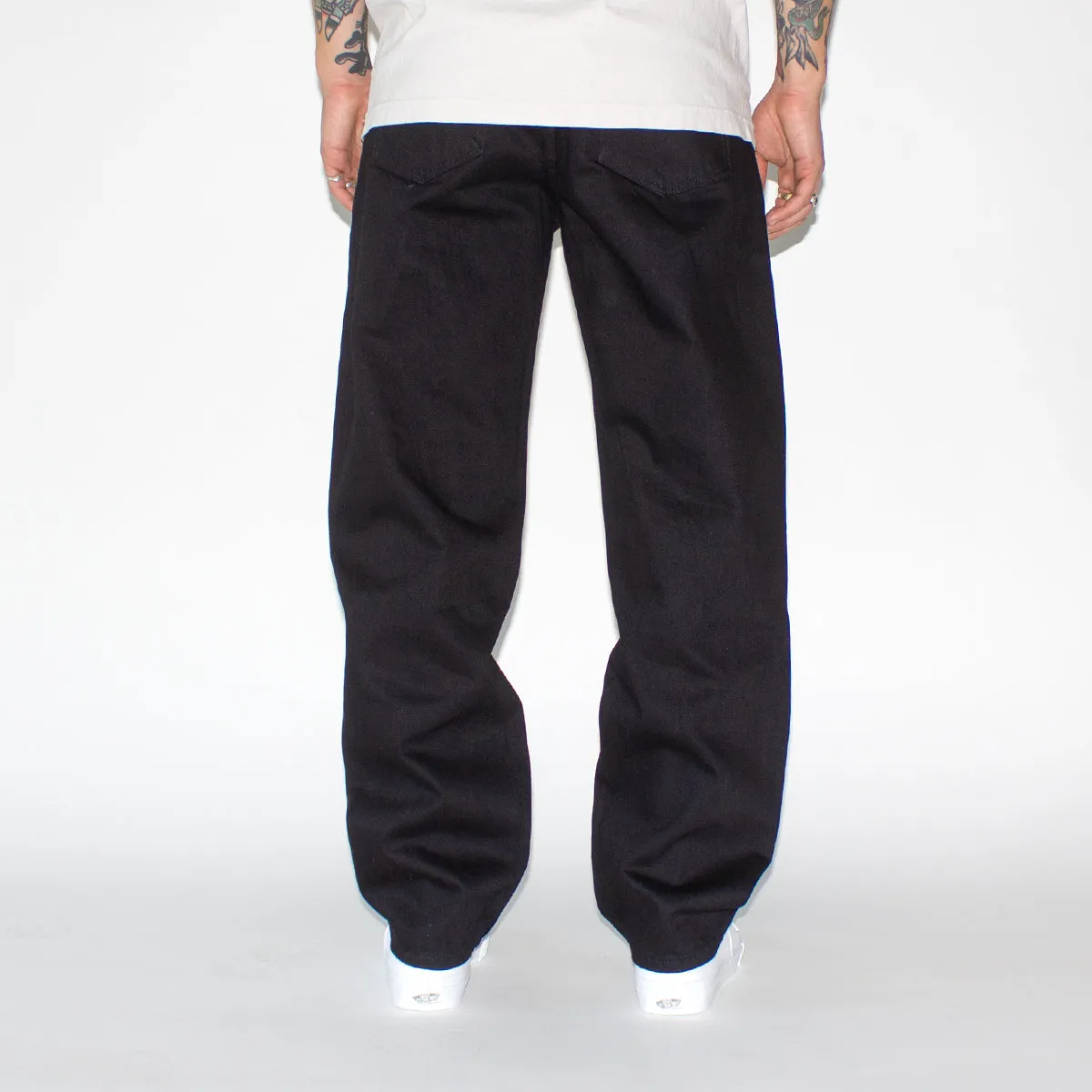 Pleated Jeans