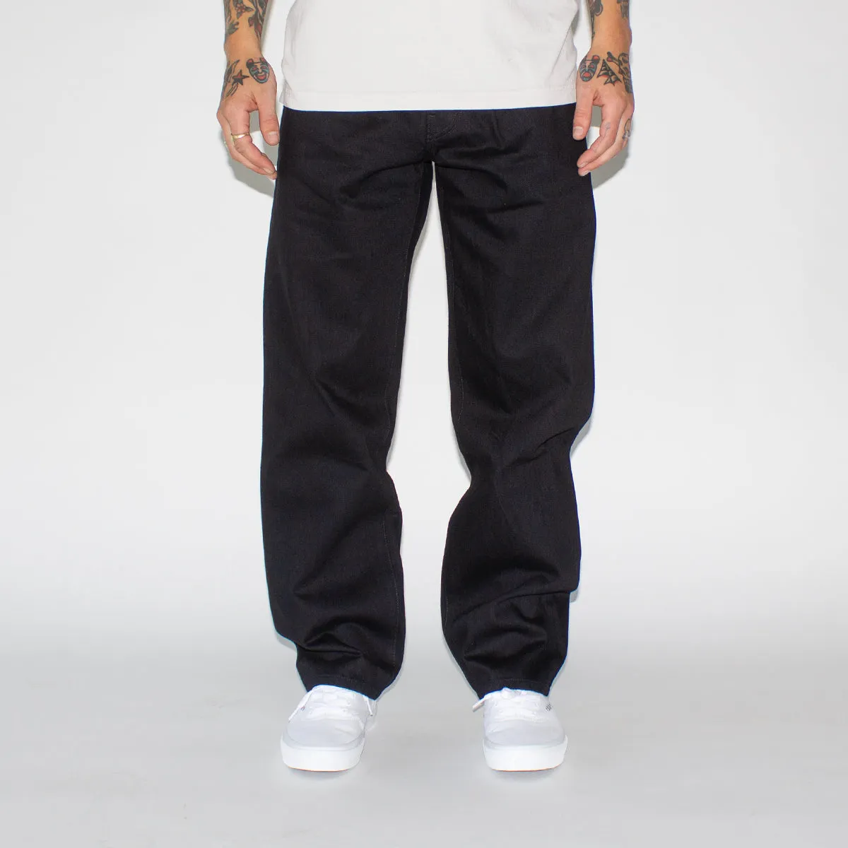 Pleated Jeans