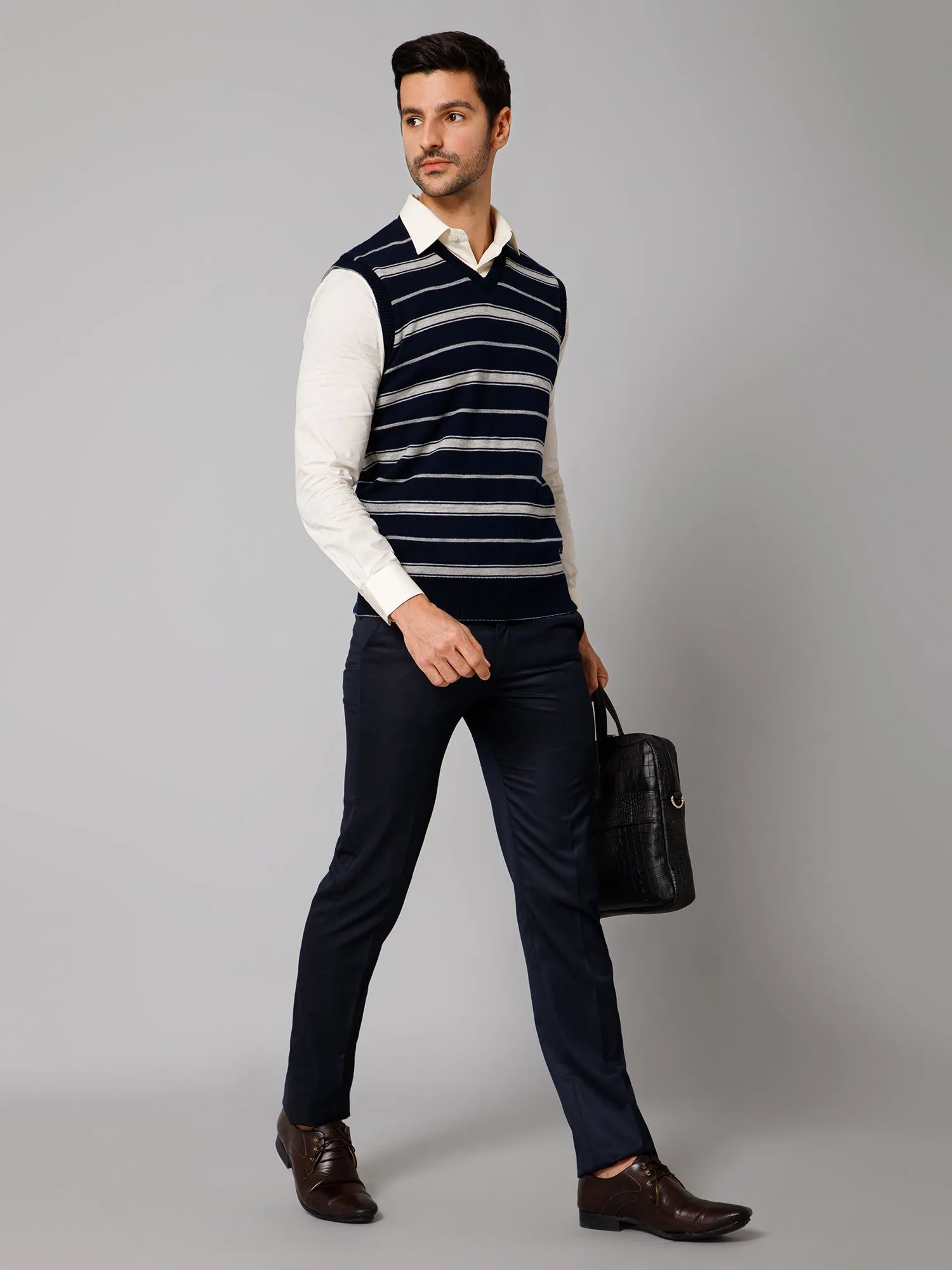 Printed Navy and Grey Sleeveless V Neck Regular Fit Reversible Casual Sweater for Men